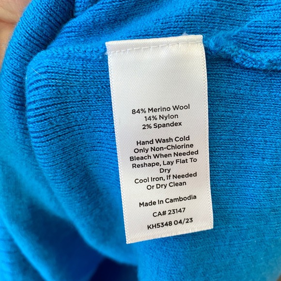 Talbots Pure Merino Wool Sweater Blue Size Large Square Neck Ribbed Long Sleeve - Picture 3 of 4